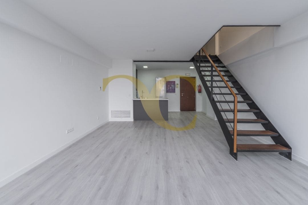 Loft de 1 habitación en San Sebastián de los Reyes en venta con piscina - 350.000 € (Ref: 9470001)