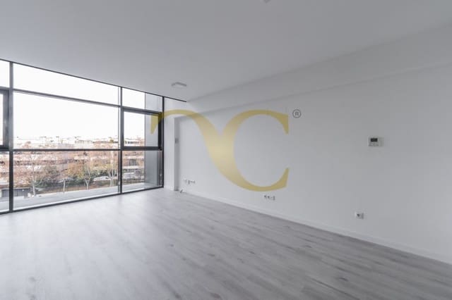 Loft de 1 habitación en San Sebastián de los Reyes en venta con piscina - 350.000 € (Ref: 9470001)