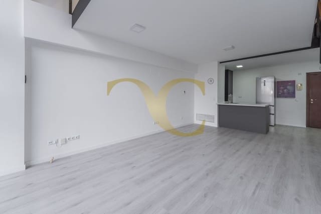 Loft de 1 habitación en San Sebastián de los Reyes en venta con piscina - 350.000 € (Ref: 9470001)