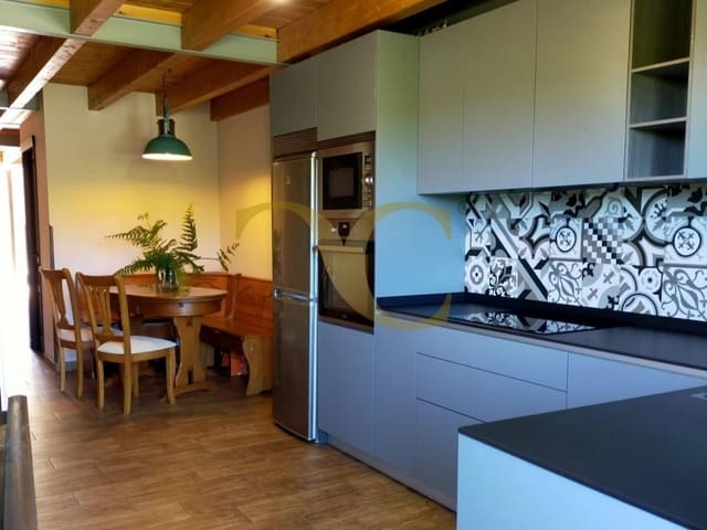 3 soveværelse Semi-Rækkehus til salg i Llanes - € 299.000 (Ref: 9470002)