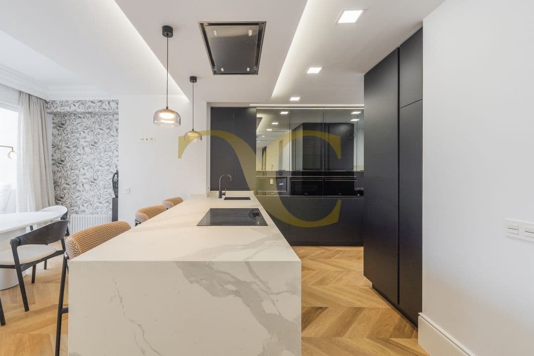 Ático de 4 habitaciones en Madrid ciudad en venta - 4.500.000 € (Ref: 9471832)