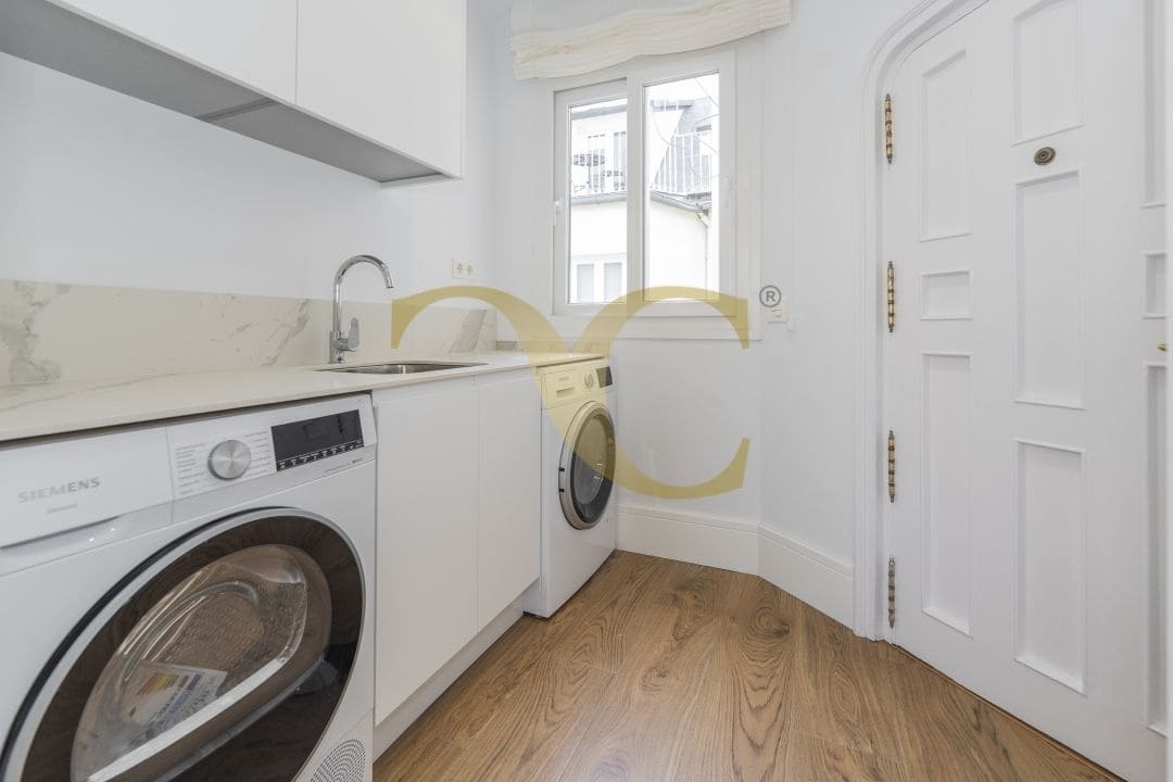 Ático de 4 habitaciones en Madrid ciudad en venta - 4.500.000 € (Ref: 9471832)