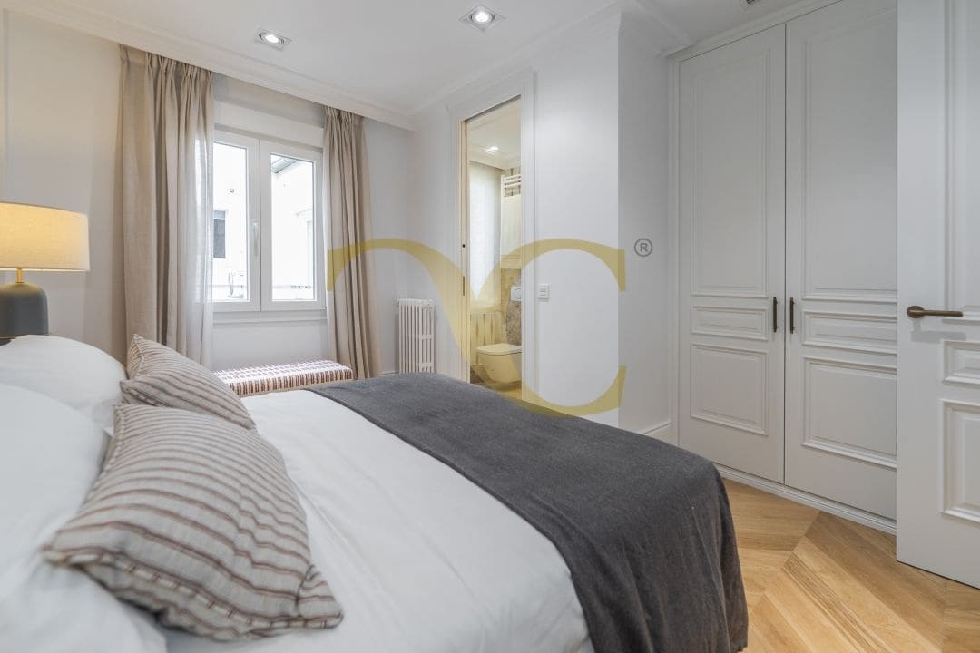 Ático de 4 habitaciones en Madrid ciudad en venta - 4.500.000 € (Ref: 9471832)