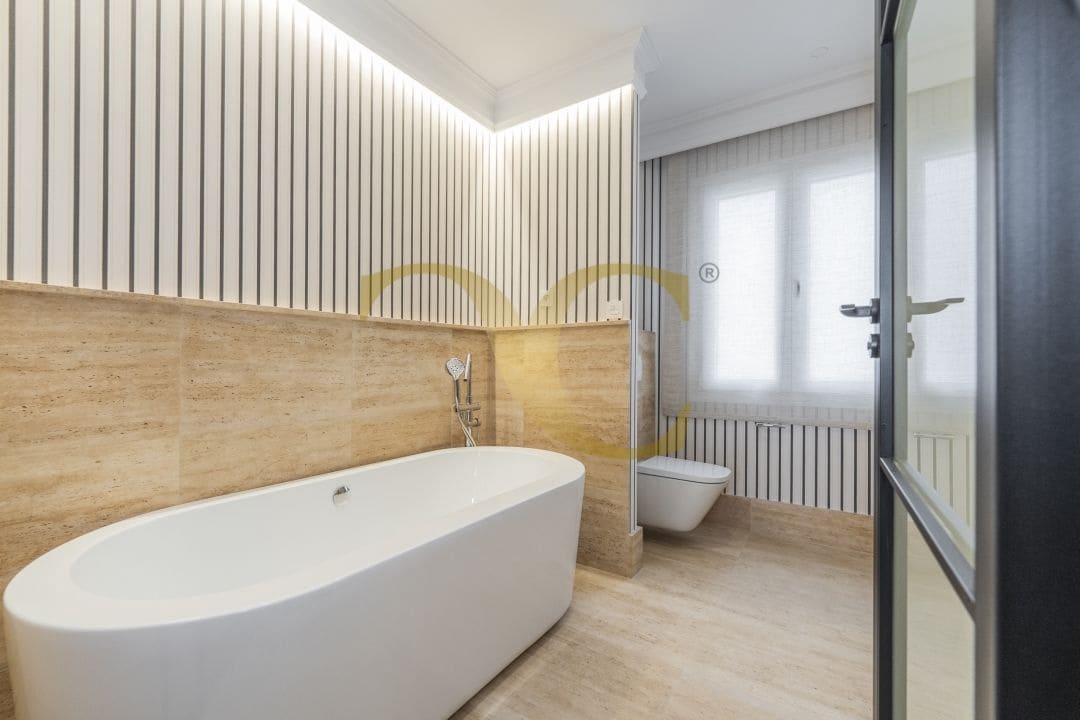 Ático de 4 habitaciones en Madrid ciudad en venta - 4.500.000 € (Ref: 9471832)