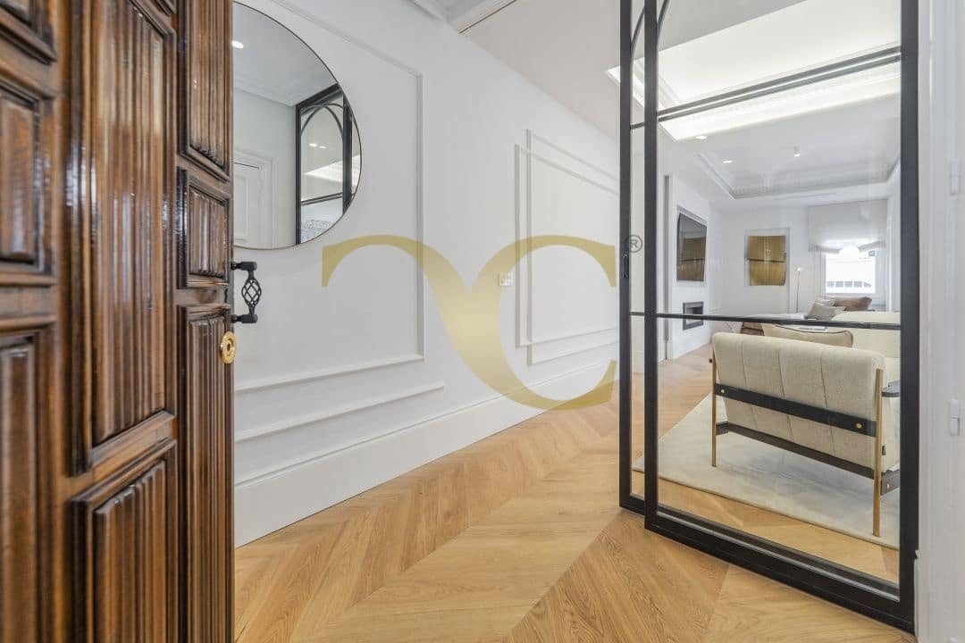 Ático de 4 habitaciones en Madrid ciudad en venta - 4.500.000 € (Ref: 9471832)