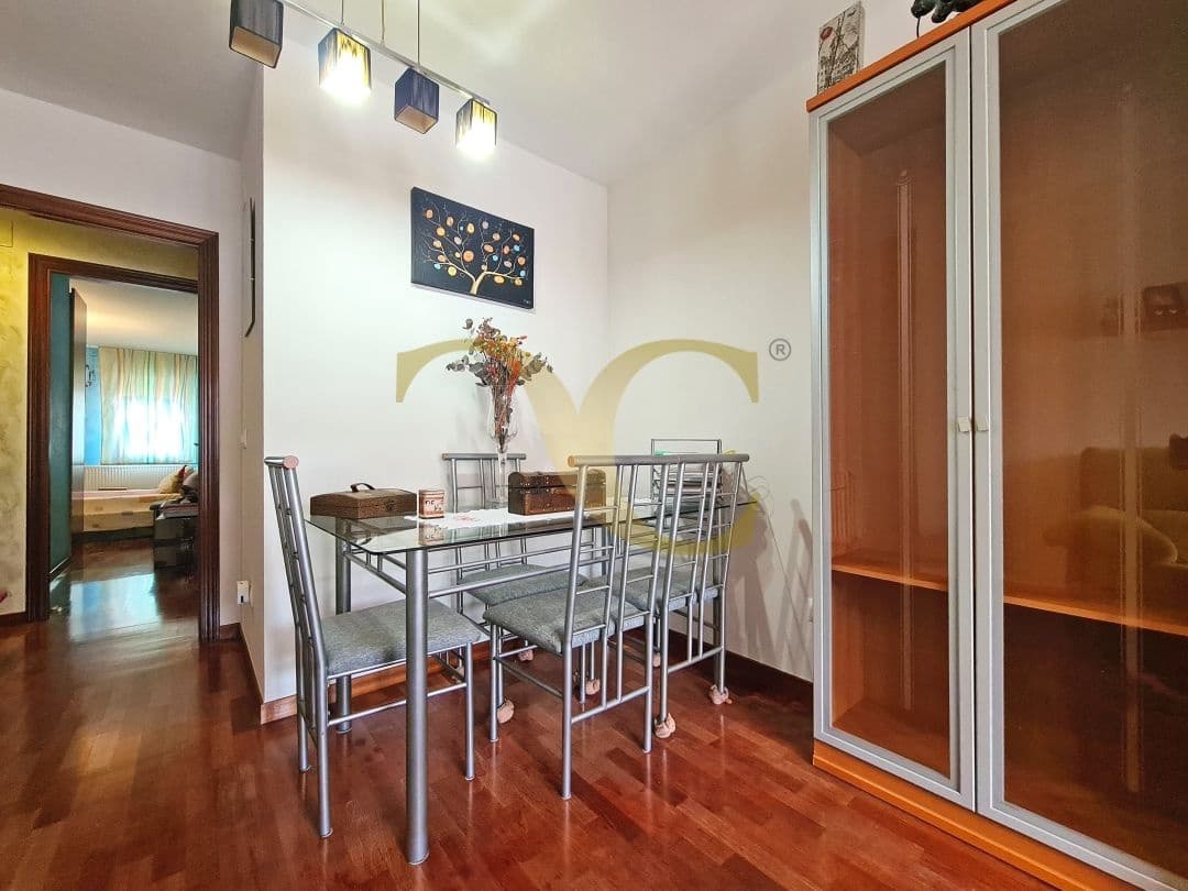 3 bedroom Apartment for sale in Gijon - € 255,000 (Ref: 9475664)