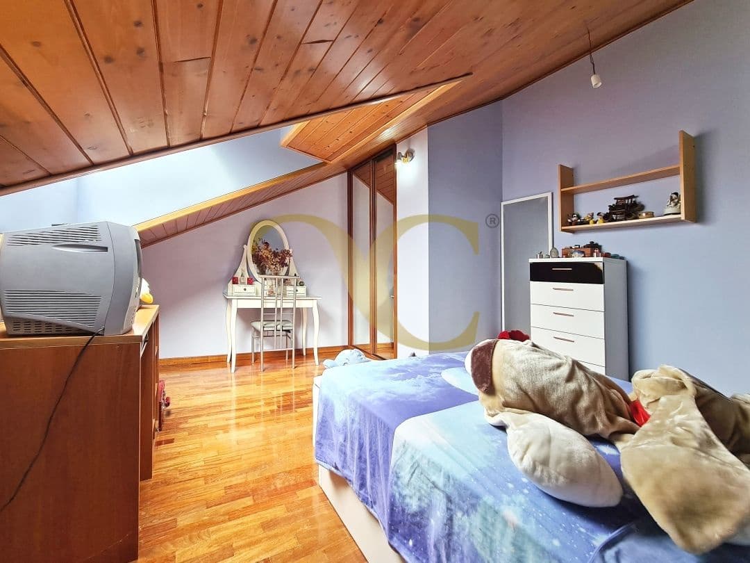 3 bedroom Apartment for sale in Gijon - € 255,000 (Ref: 9475664)