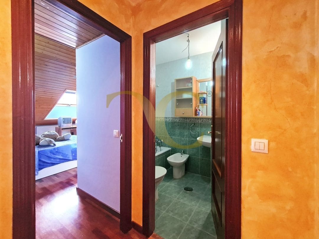 3 bedroom Apartment for sale in Gijon - € 255,000 (Ref: 9475664)