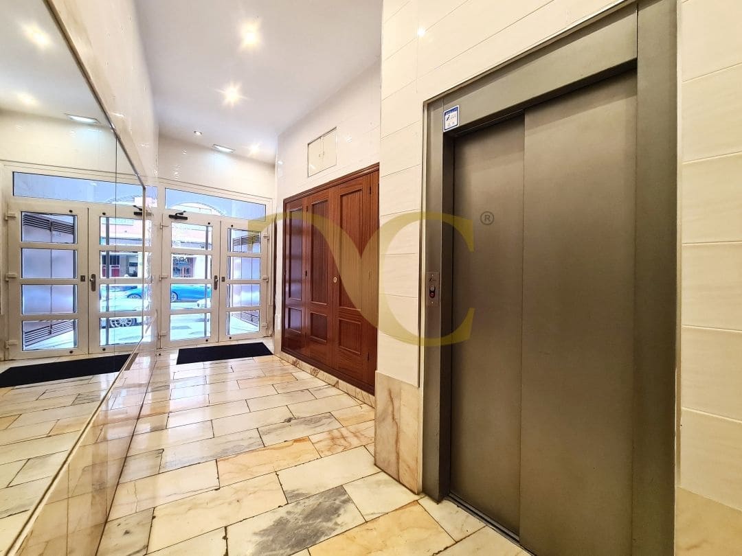 3 bedroom Apartment for sale in Gijon - € 255,000 (Ref: 9475664)