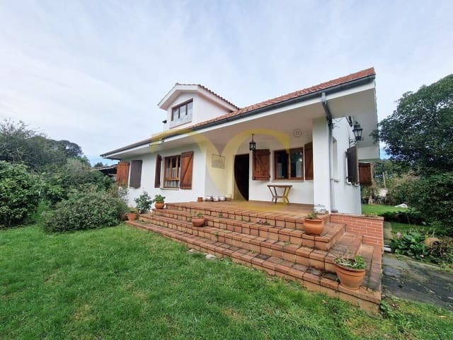 4 slaapkamer Villa te koop in Llanes - € 420.000 (Ref: 9503528)