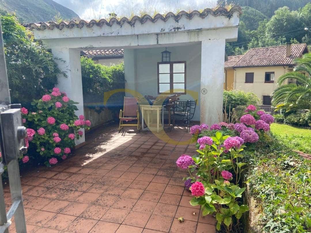 4 bedroom Townhouse for sale in Ribadesella - € 350,000 (Ref: 9506752)