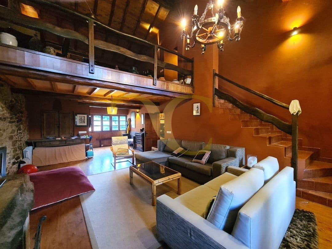 4 soveværelse Villa til salg i Valdes - € 400.000 (Ref: 9523470)