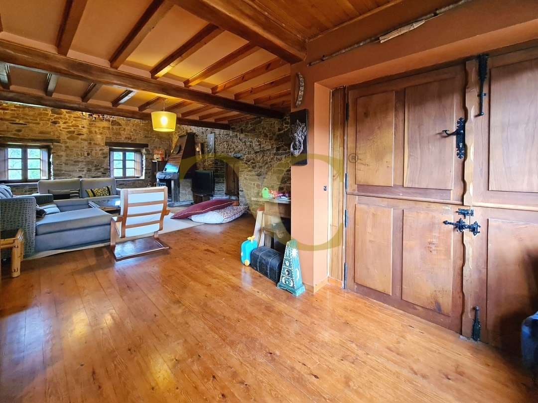 4 soveværelse Villa til salg i Valdes - € 400.000 (Ref: 9523470)