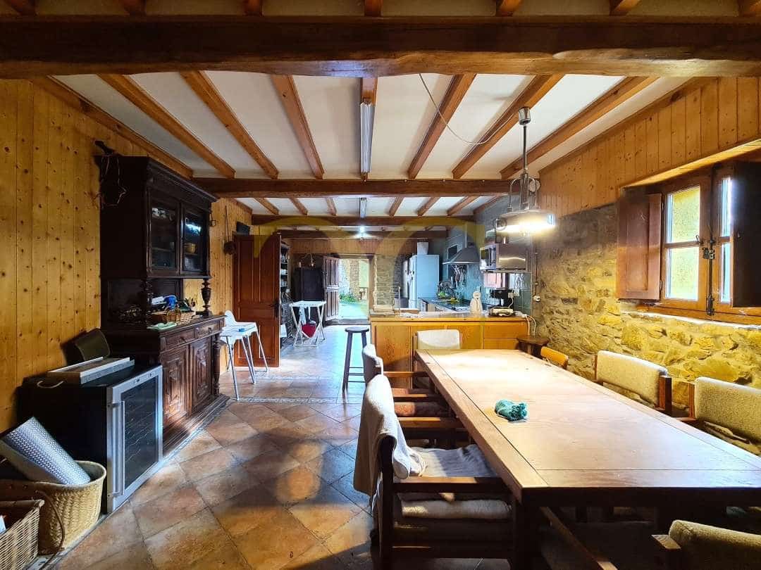 4 soveværelse Villa til salg i Valdes - € 400.000 (Ref: 9523470)