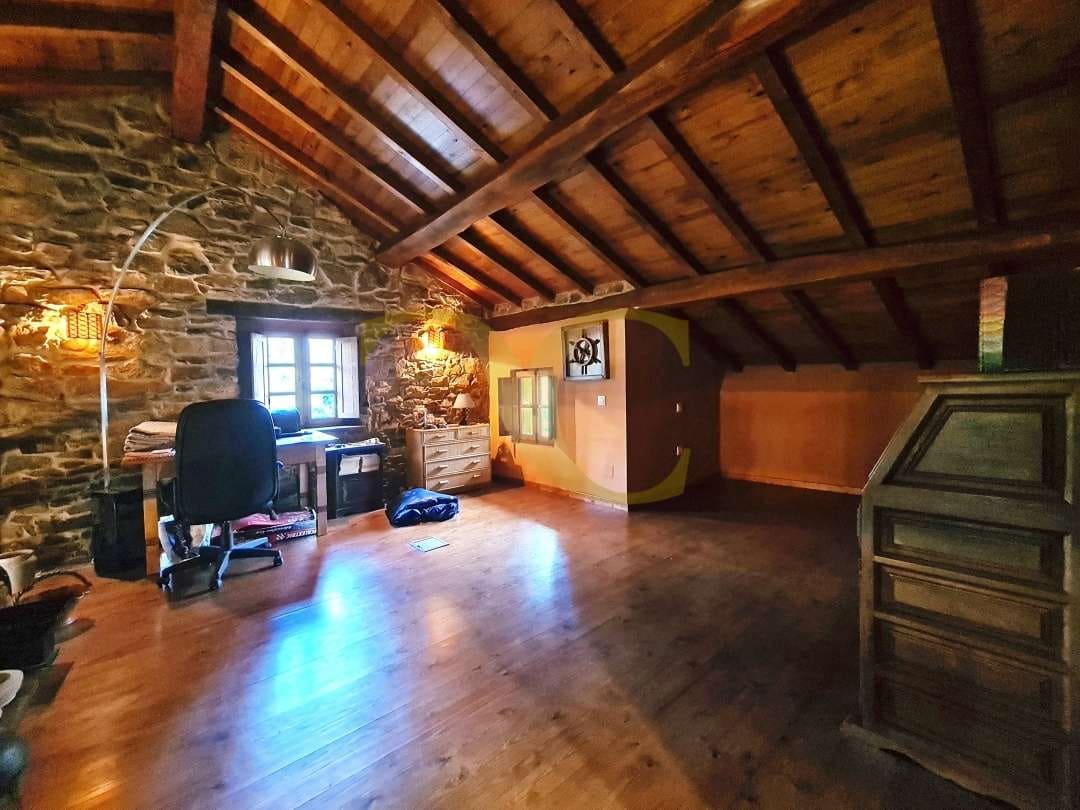 4 soveværelse Villa til salg i Valdes - € 400.000 (Ref: 9523470)