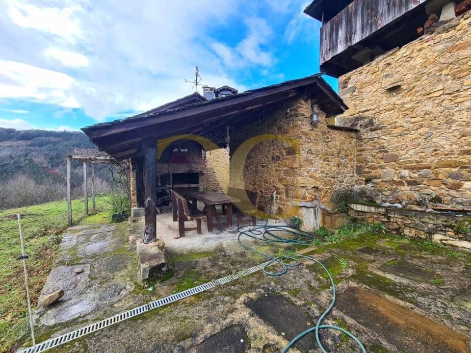 4 soveværelse Villa til salg i Valdes - € 400.000 (Ref: 9523470)