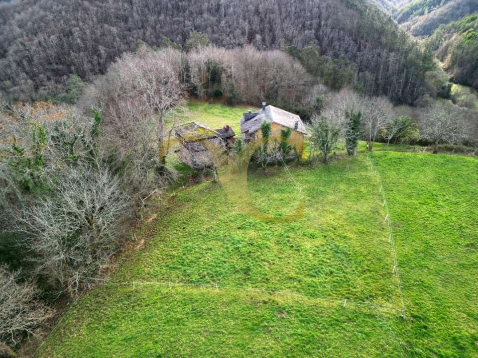 4 soveværelse Villa til salg i Valdes - € 400.000 (Ref: 9523470)