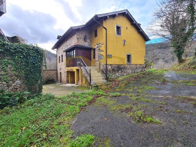 4 soveværelse Villa til salg i Valdés - € 400.000 (Ref: 9523470)