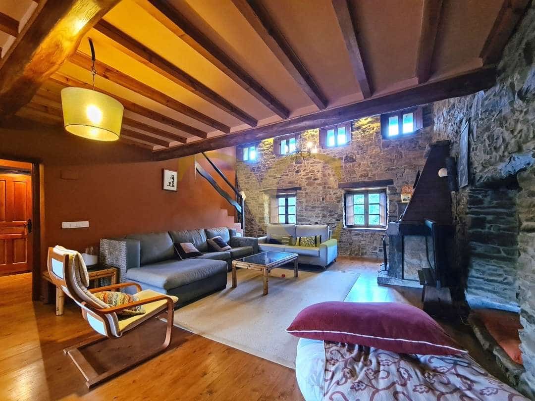 4 soveværelse Villa til salg i Valdes - € 400.000 (Ref: 9523470)