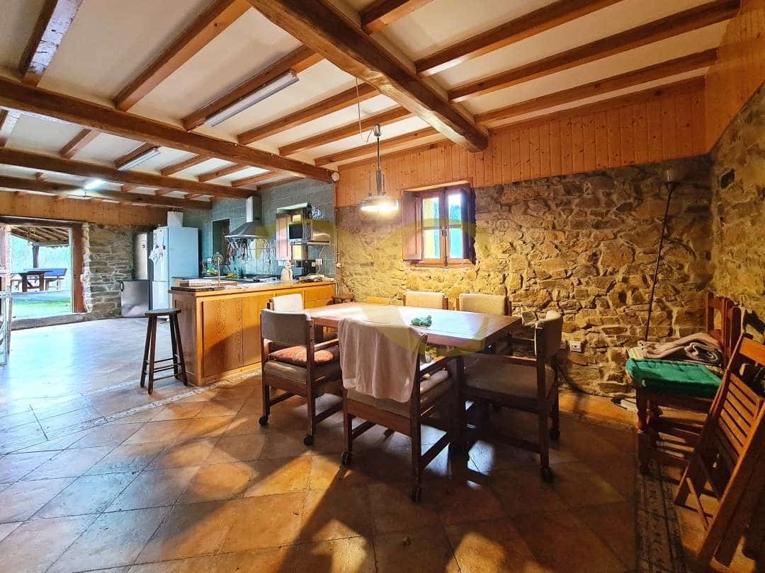 4 soveværelse Villa til salg i Valdes - € 400.000 (Ref: 9523470)