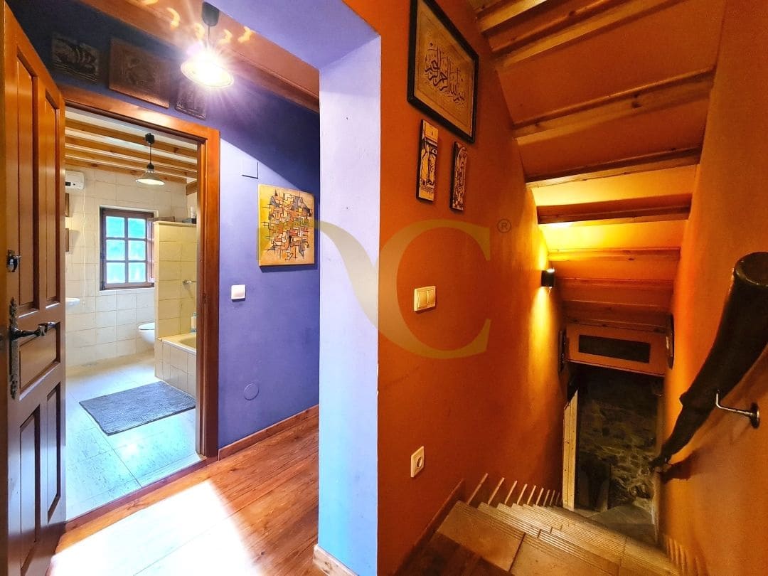 4 soveværelse Villa til salg i Valdes - € 400.000 (Ref: 9523470)