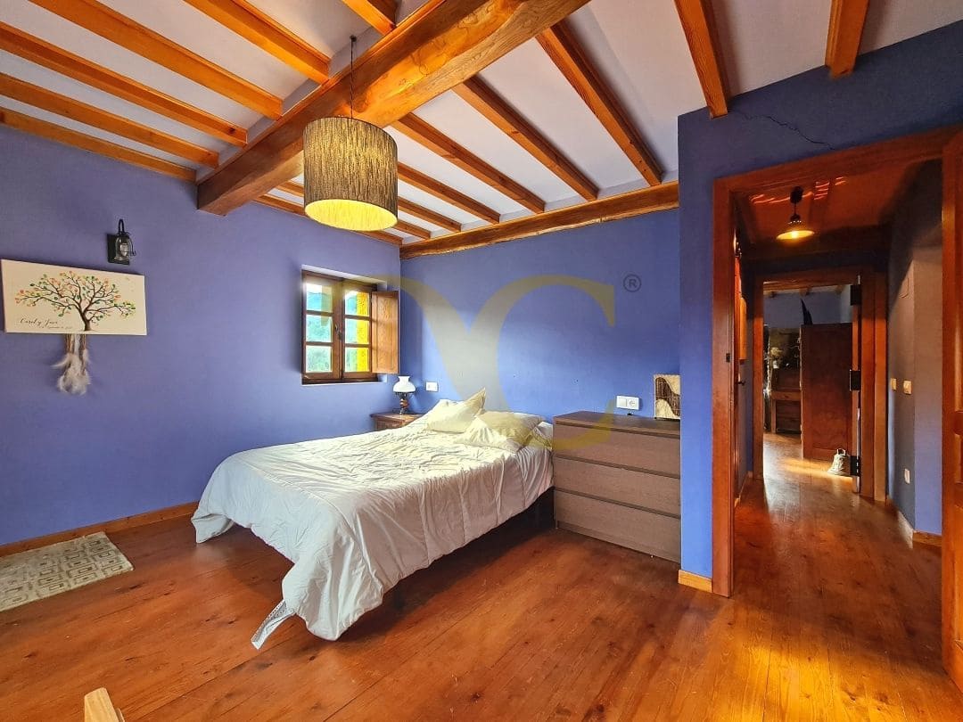 4 soveværelse Villa til salg i Valdes - € 400.000 (Ref: 9523470)