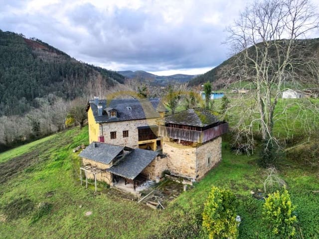 4 soveværelse Villa til salg i Valdés - € 400.000 (Ref: 9523470)