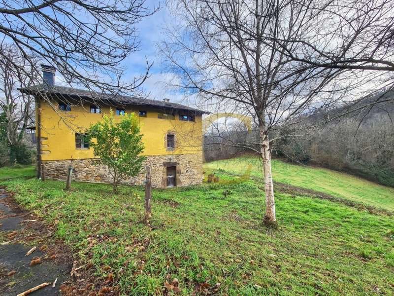 4 soveværelse Villa til salg i Valdes - € 400.000 (Ref: 9523470)