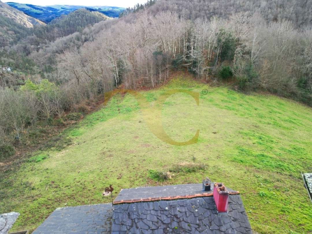 4 soveværelse Villa til salg i Valdes - € 400.000 (Ref: 9523470)