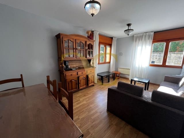 2 slaapkamer Flat te koop in Colombres, Ribadedeva - € 170.000 (Ref: 9539675)