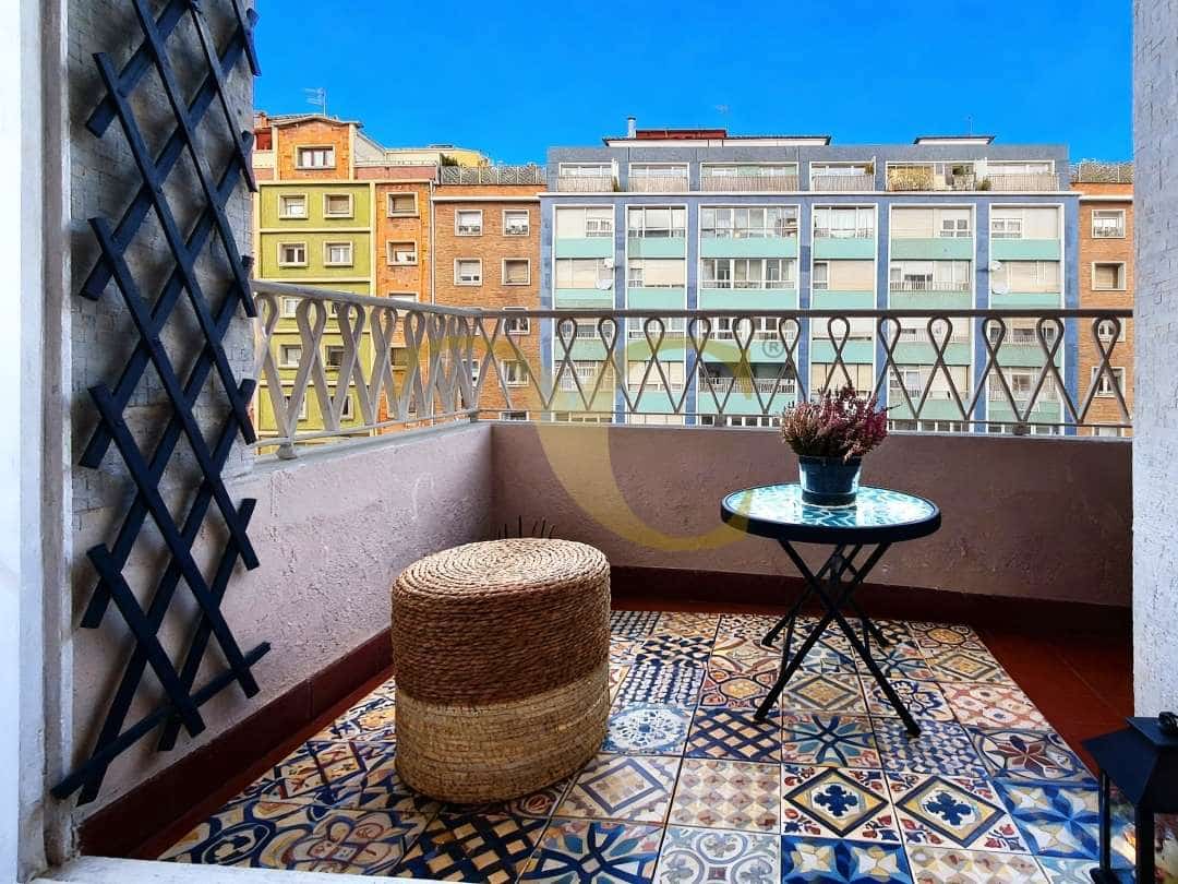 3 sovrum Lägenhet till salu i Gijon - 290 000 € (Ref: 9539679)