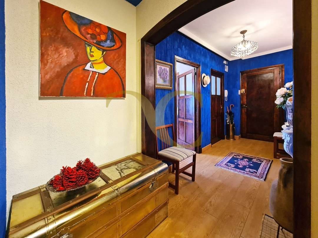 3 sovrum Lägenhet till salu i Gijon - 290 000 € (Ref: 9539679)