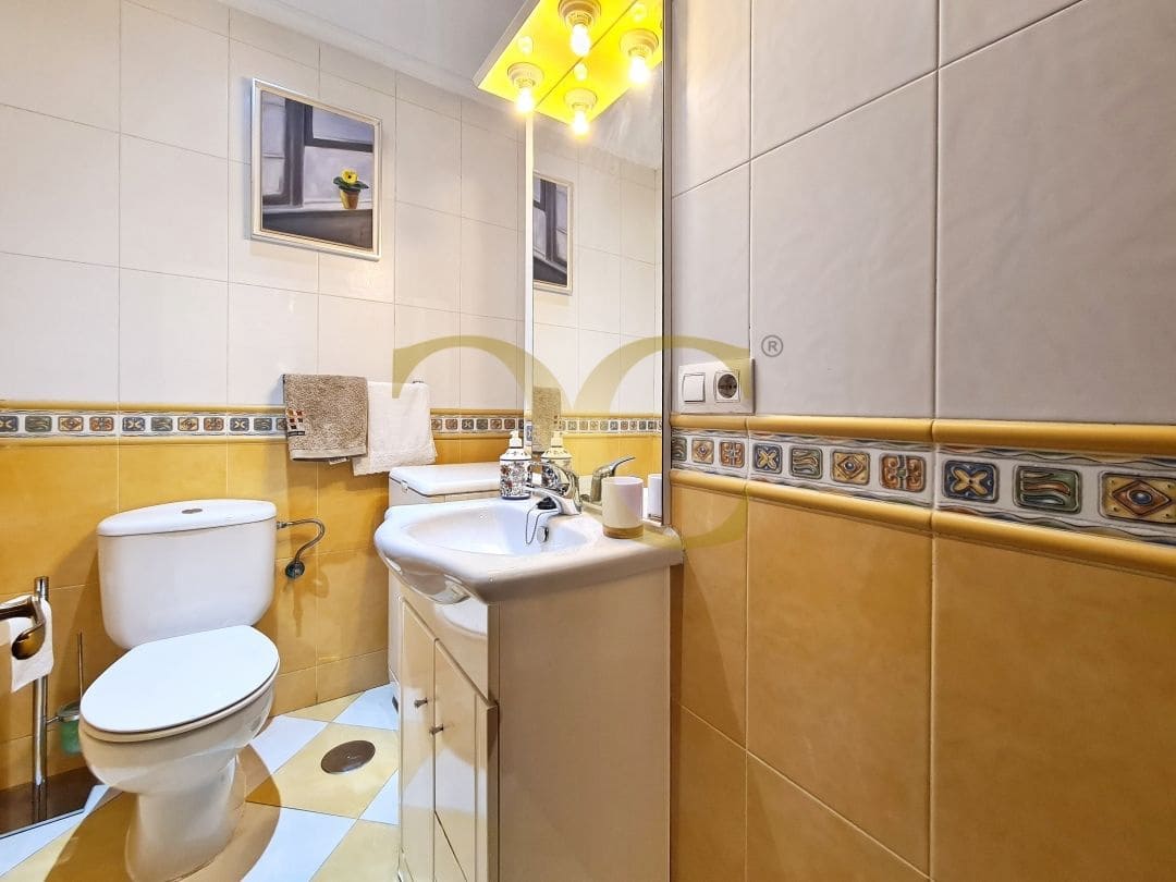 3 sovrum Lägenhet till salu i Gijon - 290 000 € (Ref: 9539679)