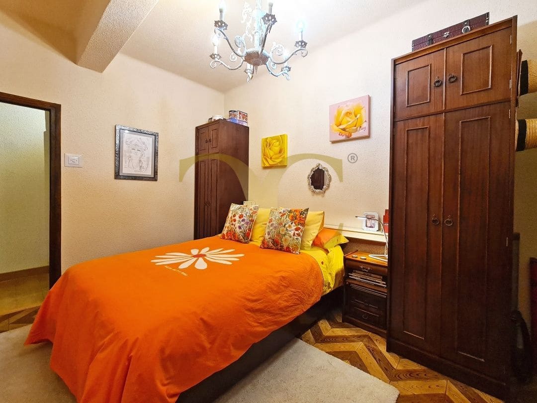 3 sovrum Lägenhet till salu i Gijon - 290 000 € (Ref: 9539679)