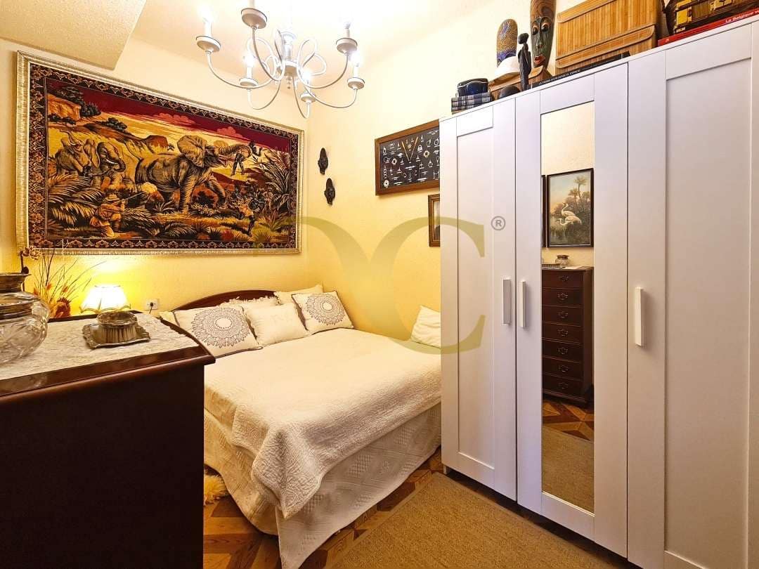 3 sovrum Lägenhet till salu i Gijon - 290 000 € (Ref: 9539679)