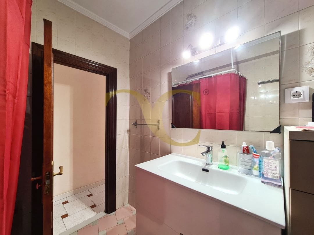 3 sovrum Lägenhet till salu i Gijon - 140 000 € (Ref: 9547151)