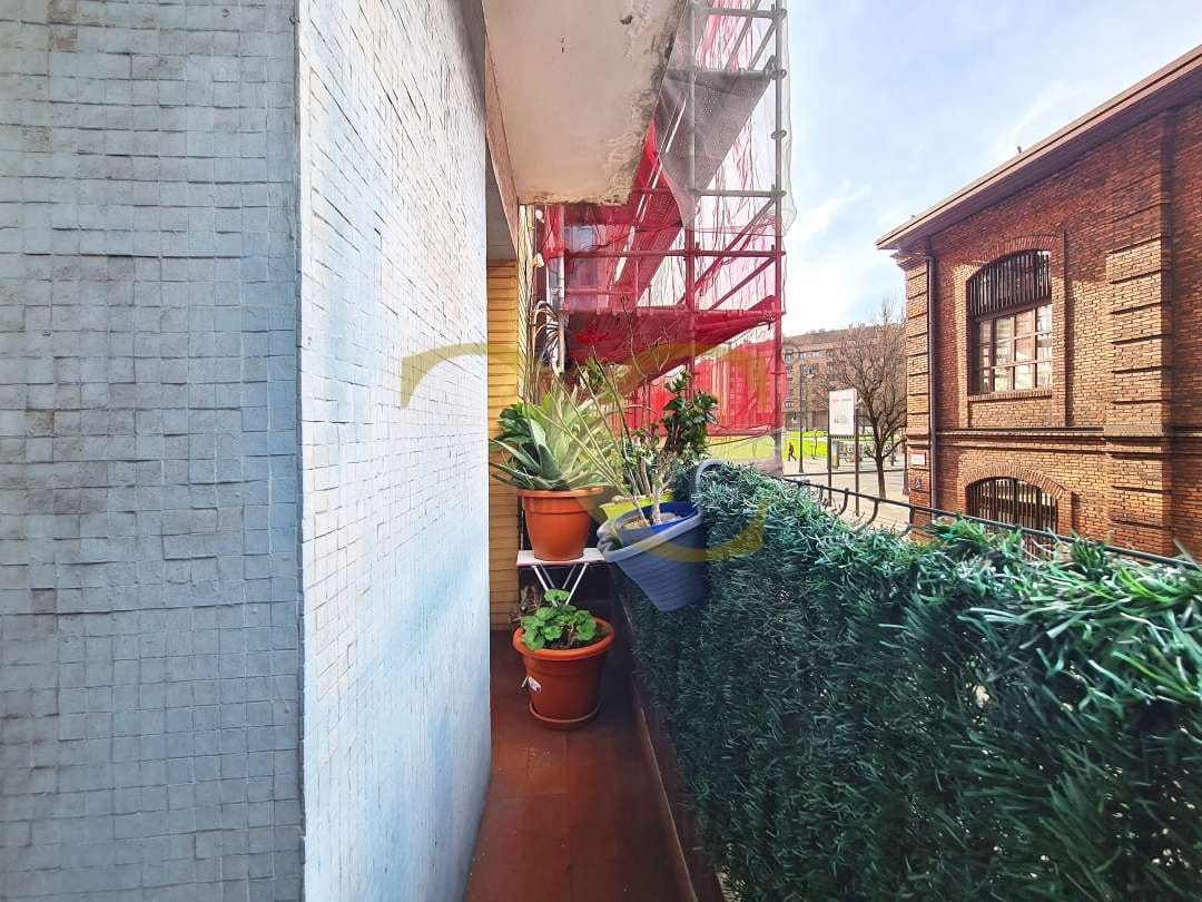 3 sovrum Lägenhet till salu i Gijon - 140 000 € (Ref: 9547151)