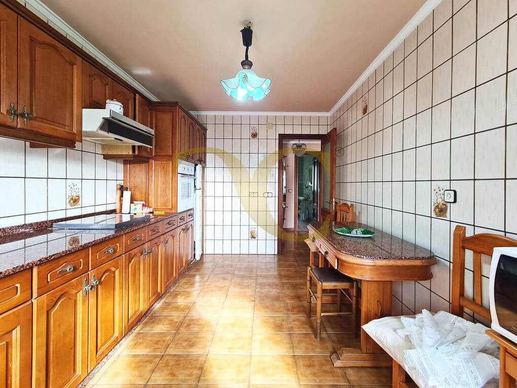 6 bedroom Flat for sale in Villaviciosa - € 650,000 (Ref: 9559334)