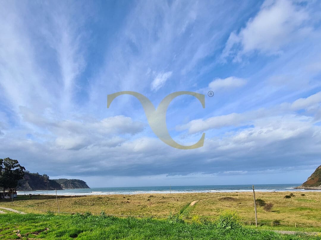 6 bedroom Flat for sale in Villaviciosa - € 650,000 (Ref: 9559334)