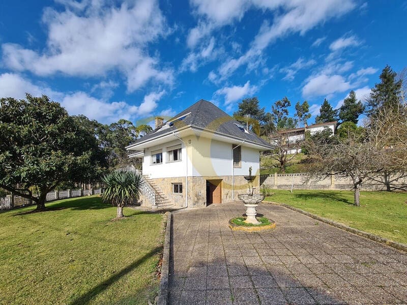 6 bedroom Flat for sale in Villaviciosa - € 650,000 (Ref: 9559334)