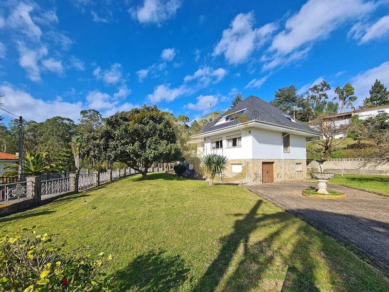 6 bedroom Flat for sale in Villaviciosa - € 650,000 (Ref: 9559334)