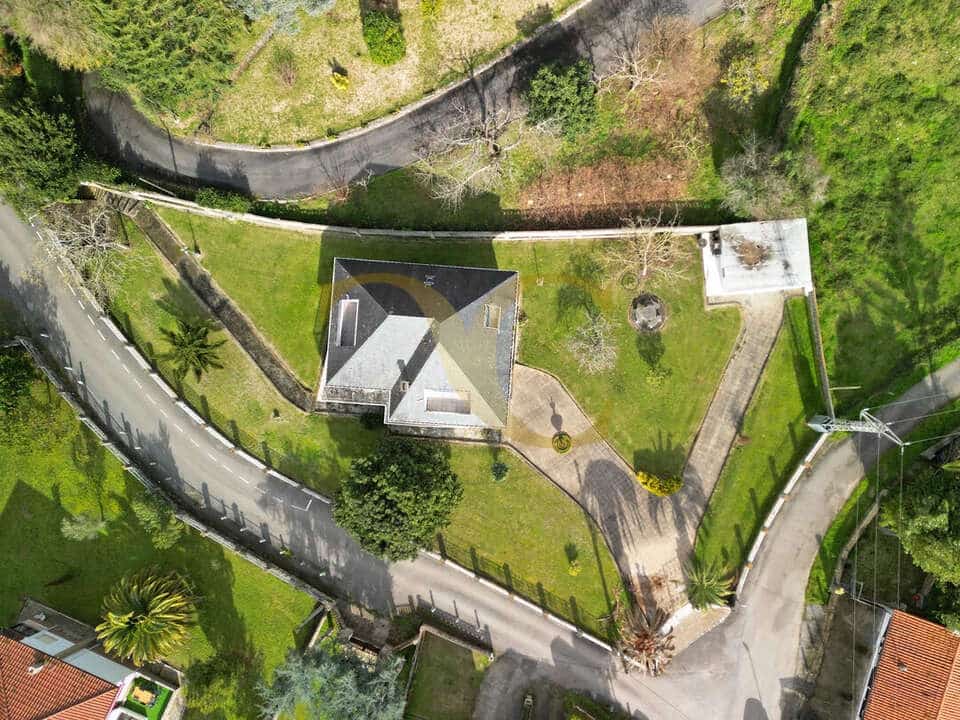 6 bedroom Flat for sale in Villaviciosa - € 650,000 (Ref: 9559334)