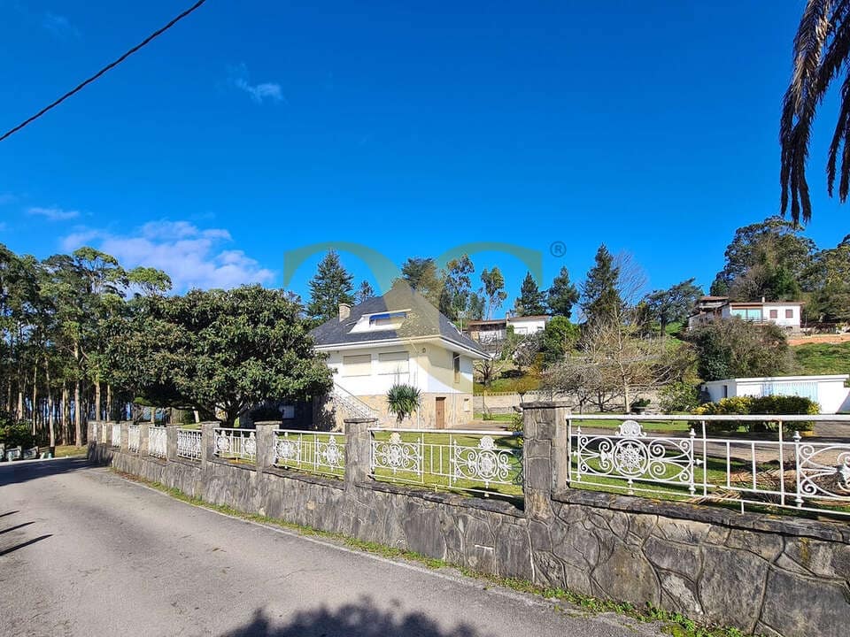 6 bedroom Flat for sale in Villaviciosa - € 650,000 (Ref: 9559334)