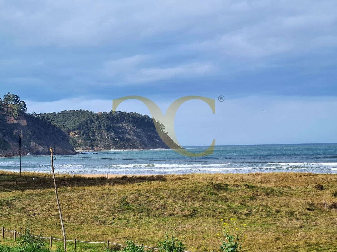 6 bedroom Flat for sale in Villaviciosa - € 650,000 (Ref: 9559334)