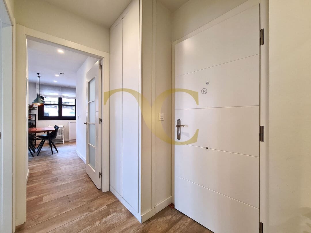 2 makuuhuone Asunto myytävänä paikassa Gijon - 390 000 € (Ref: 9559336)