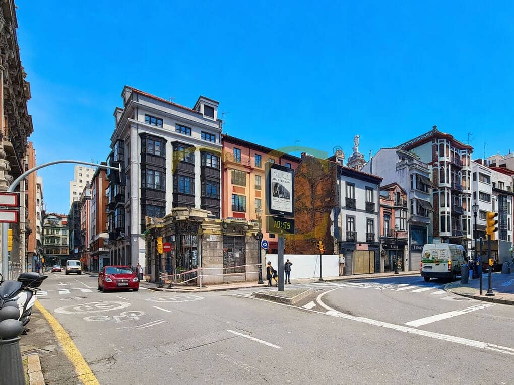 2 makuuhuone Asunto myytävänä paikassa Gijon - 390 000 € (Ref: 9559336)