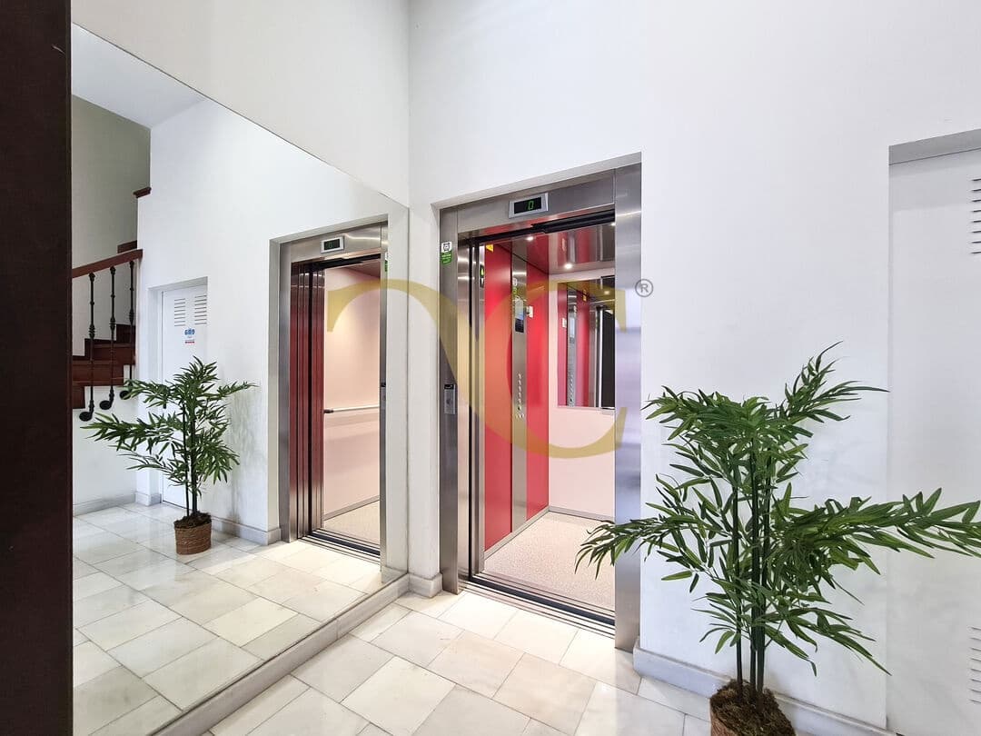 2 makuuhuone Asunto myytävänä paikassa Gijon - 390 000 € (Ref: 9559336)