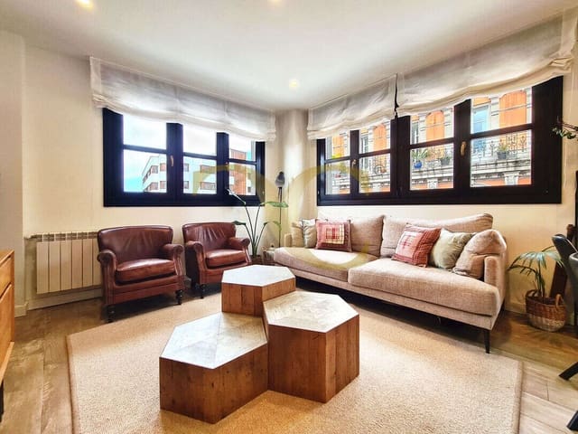 2 makuuhuone Asunto myytävänä paikassa Centro Urbano, Gijón - 390 000 € (Ref: 9559336)