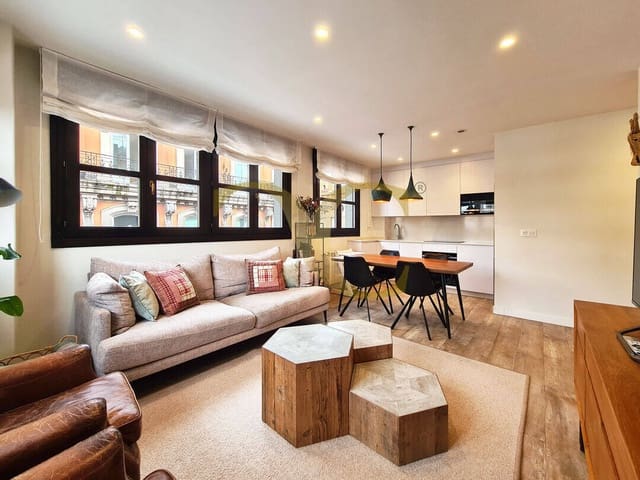 2 makuuhuone Asunto myytävänä paikassa Centro Urbano, Gijón - 390 000 € (Ref: 9559336)