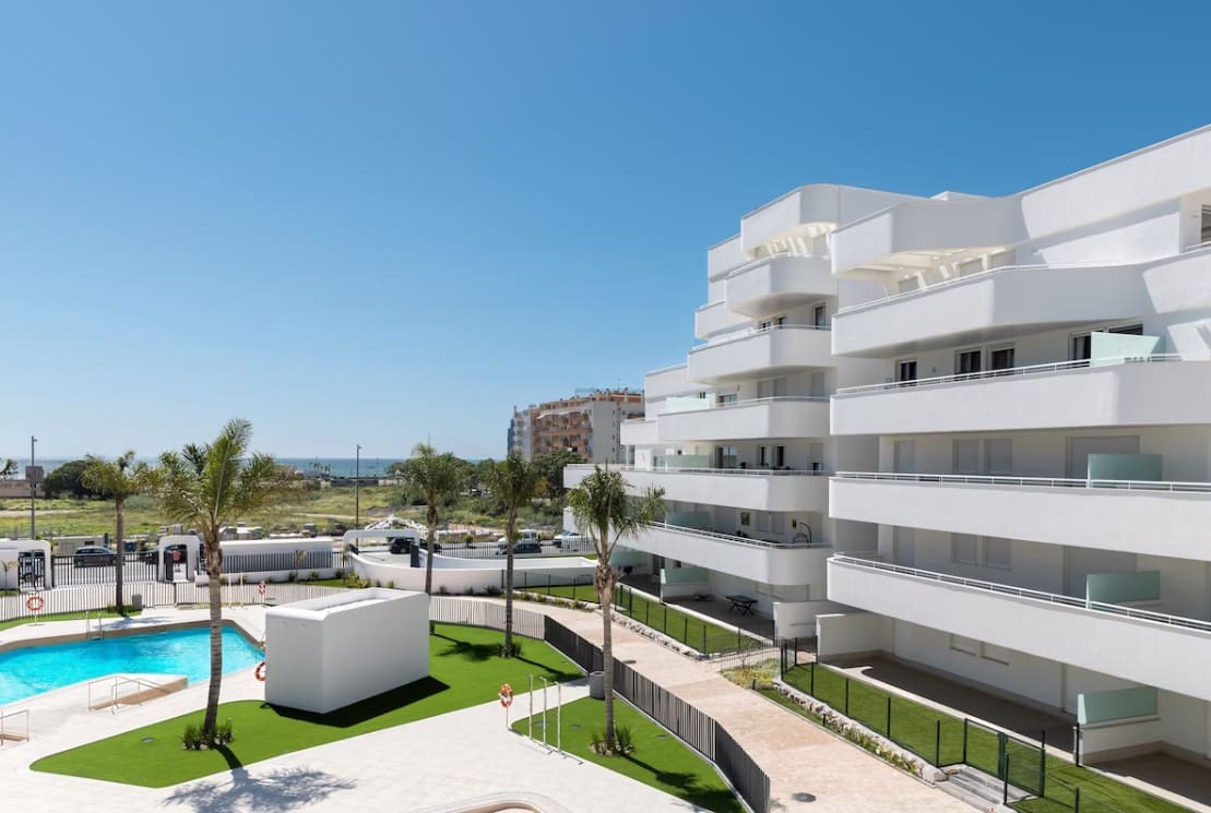 2 sovrum Strandlägenhet till salu i Torre del Mar med pool garage - 459 000 € (Ref: 10023017)